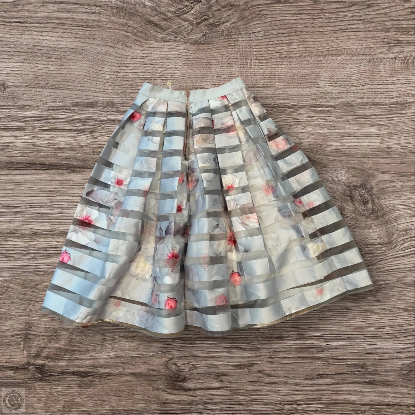 Skirt Midi By Ted Baker In Grey & Pink, Size: 2