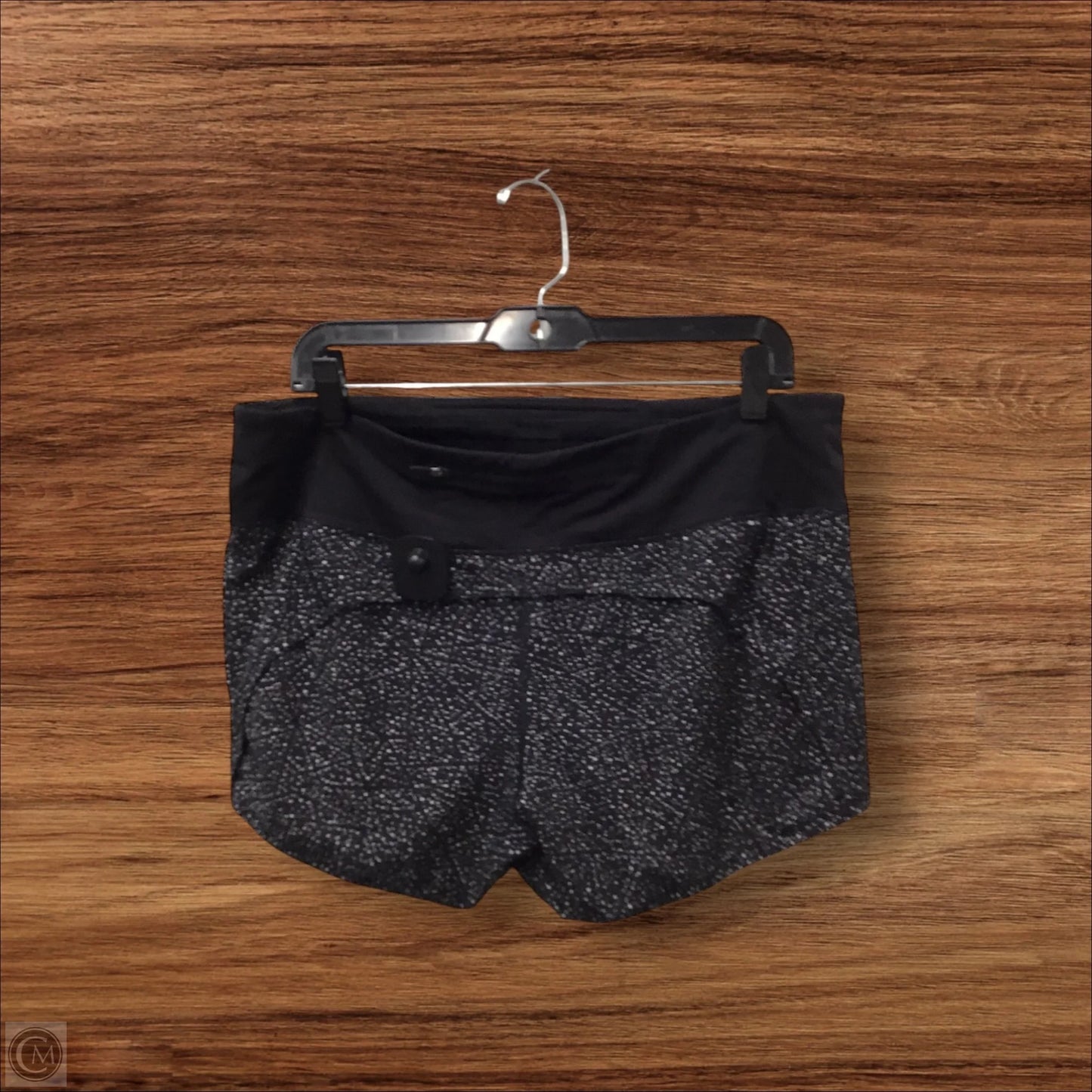 Athletic Shorts By Lululemon In Black & White, Size: 10