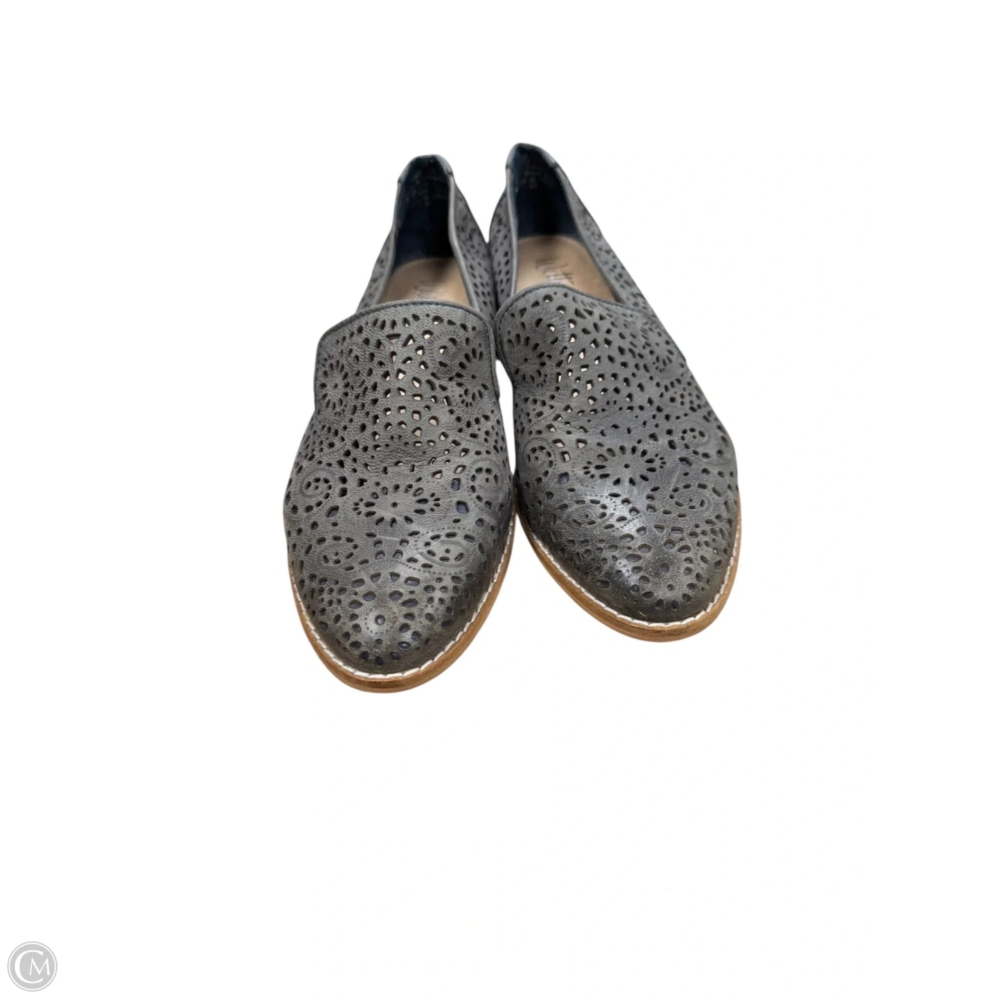 Shoes Flats By Cma In Grey, Size: 6.5