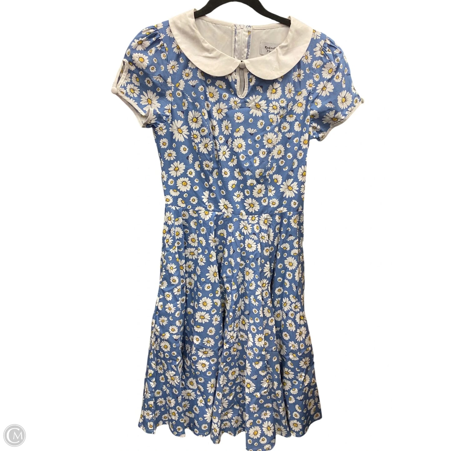 Dress Casual Short By Clothes Mentor In Blue & White, Size: M