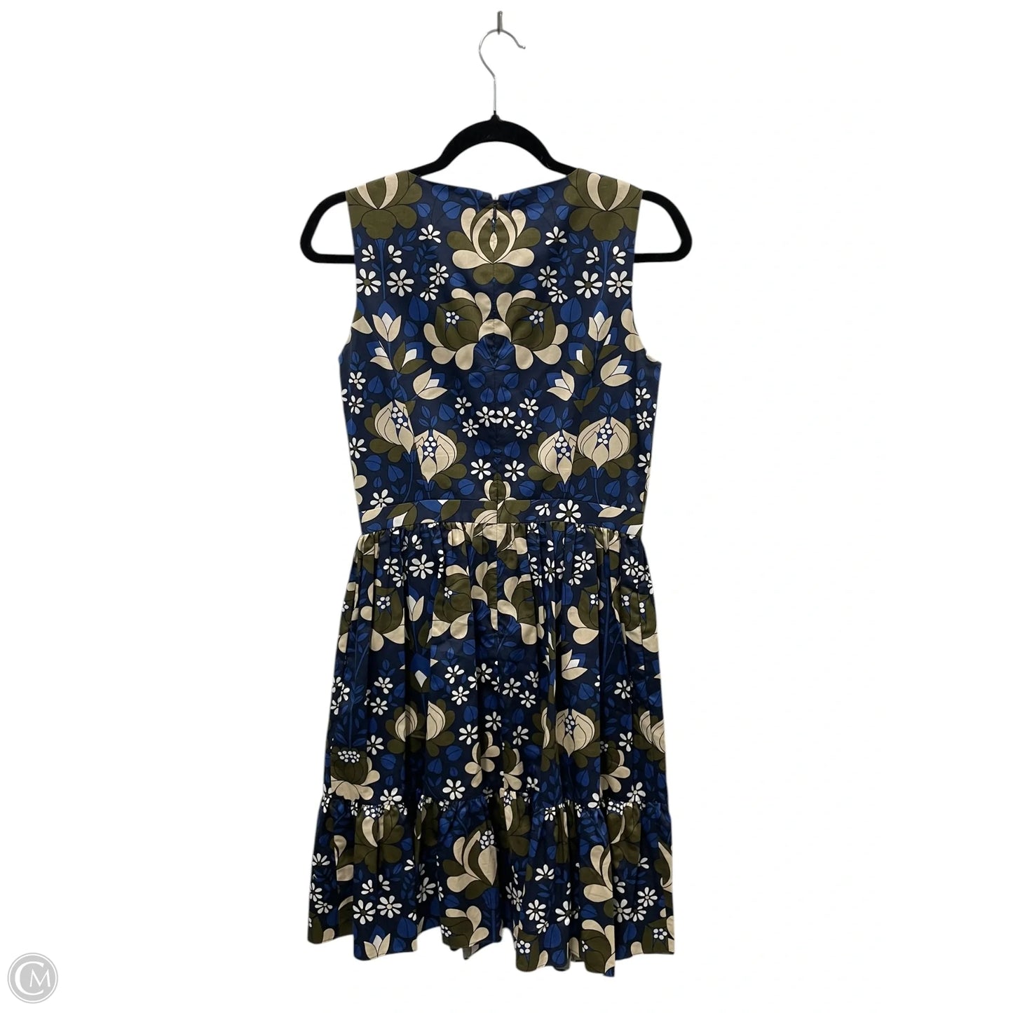 Dress Casual Short By Brooks Brothers In Floral Print, Size: 2