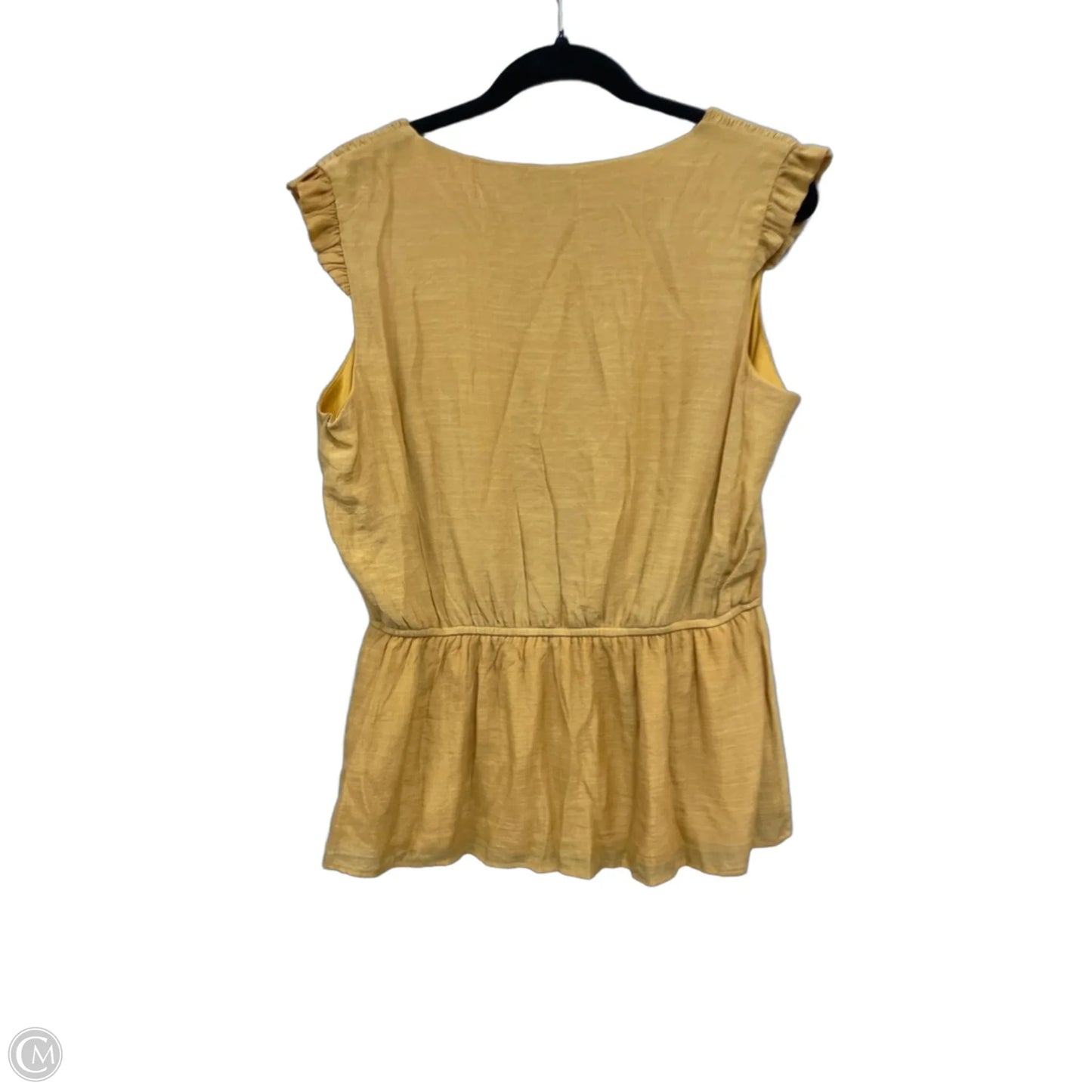Top Short Sleeve By Clothes Mentor In Gold, Size: L