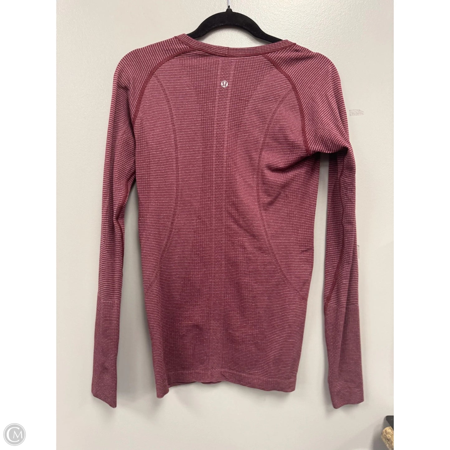 Athletic Top Long Sleeve Crewneck By Lululemon In Maroon, Size: M