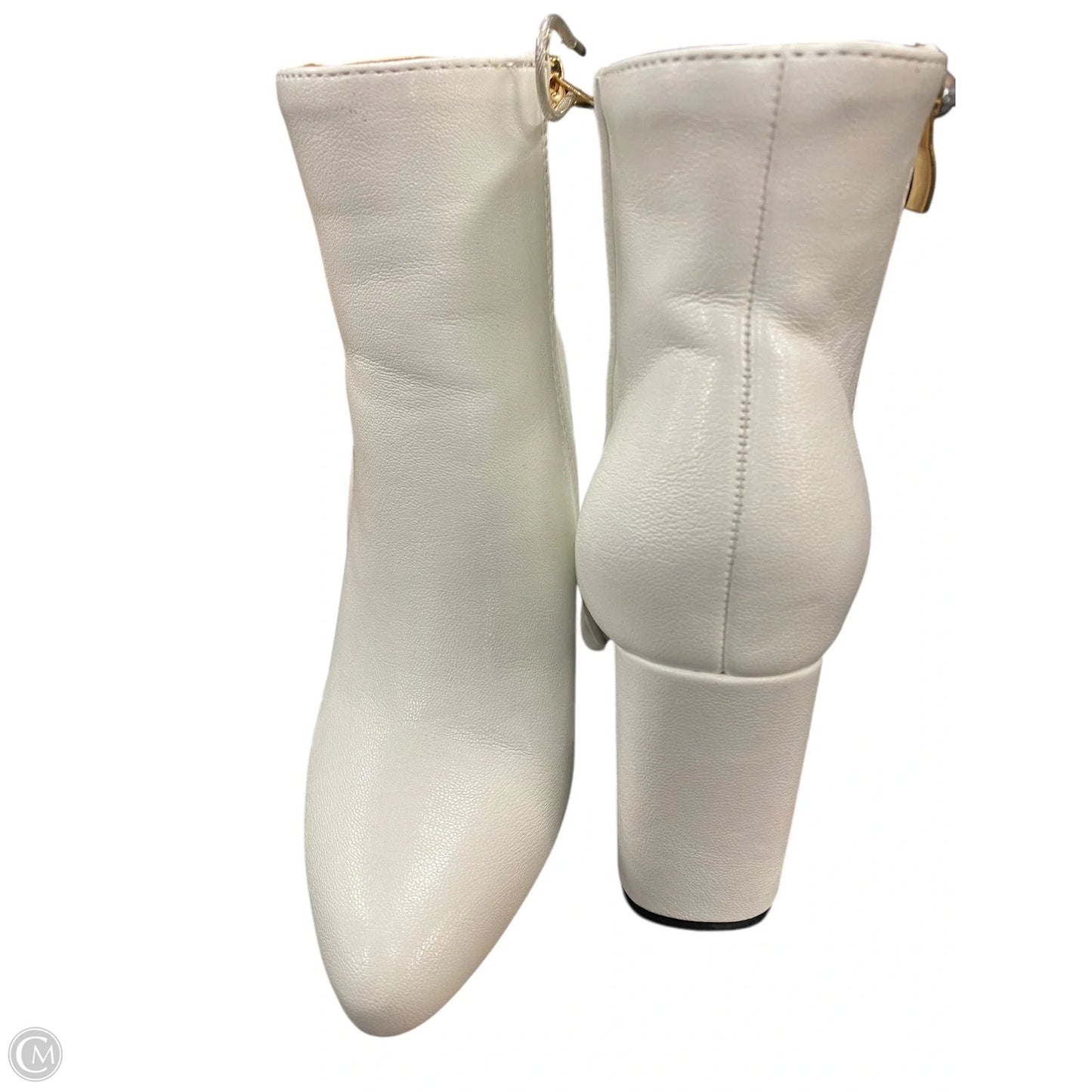 Boots Ankle Heels By Clothes Mentor In White, Size: 5.5