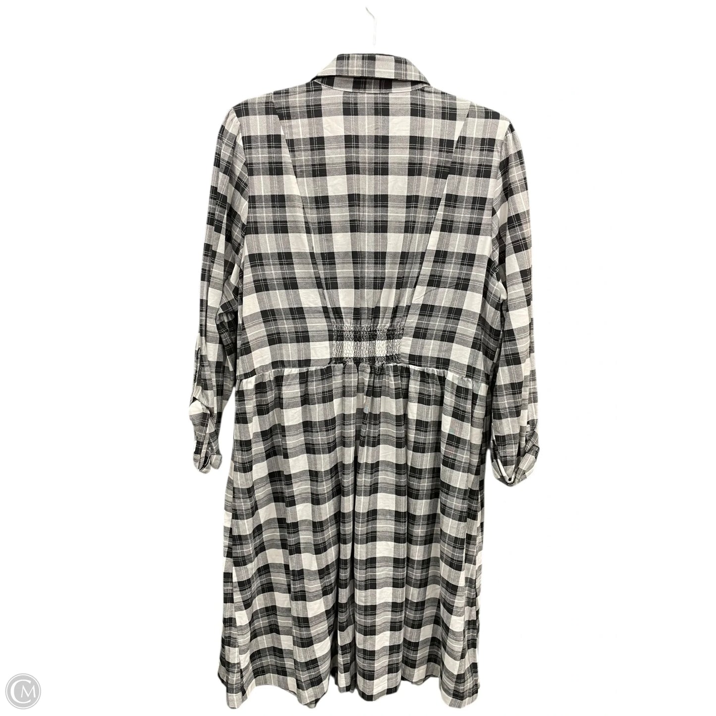 Dress Casual Short By Clothes Mentor In Black & White, Size: 1x