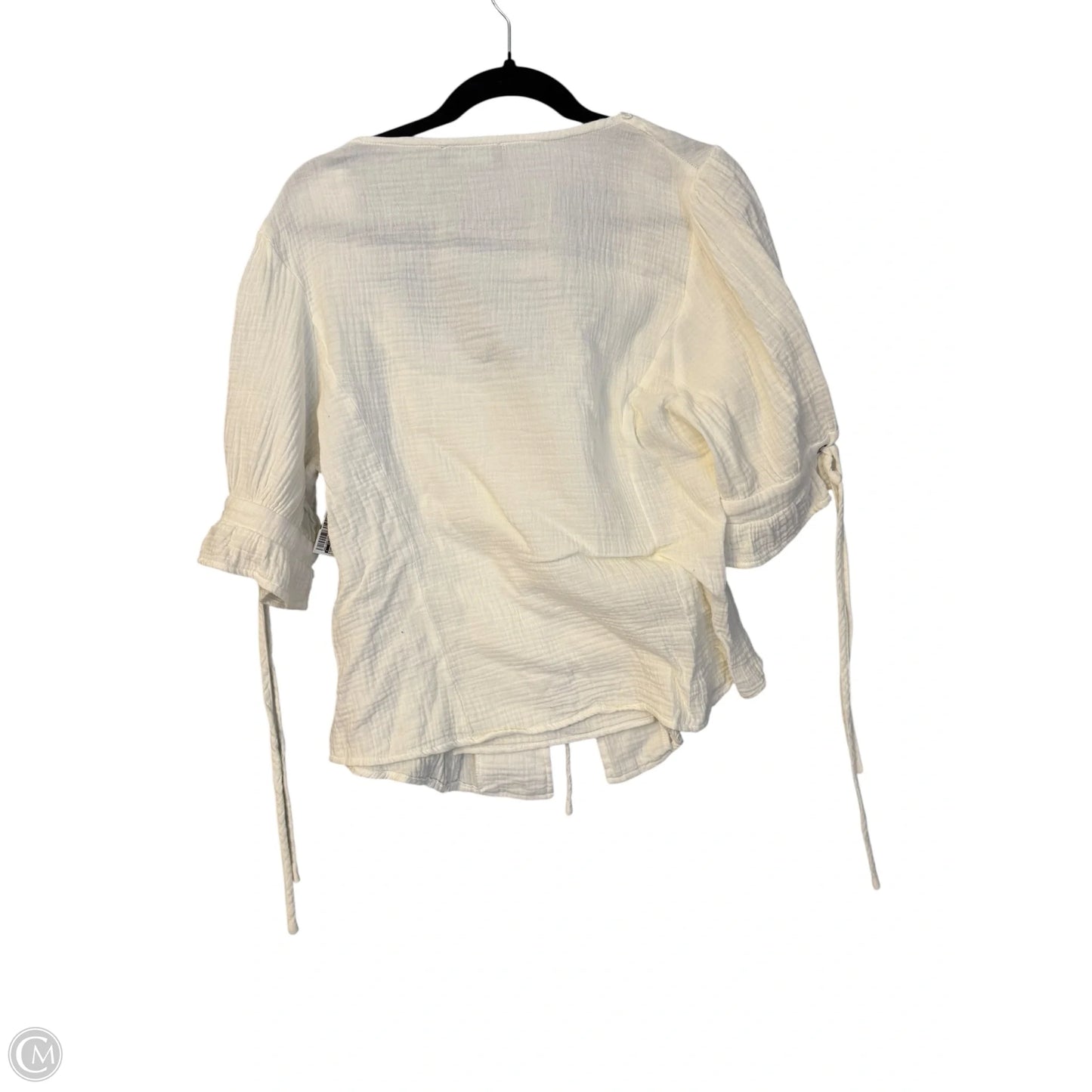 Top Short Sleeve By Clothes Mentor In Cream, Size: Xl