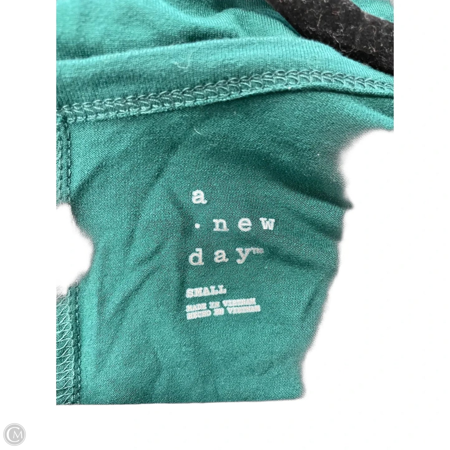 Top Short Sleeve By A New Day In Green, Size: S