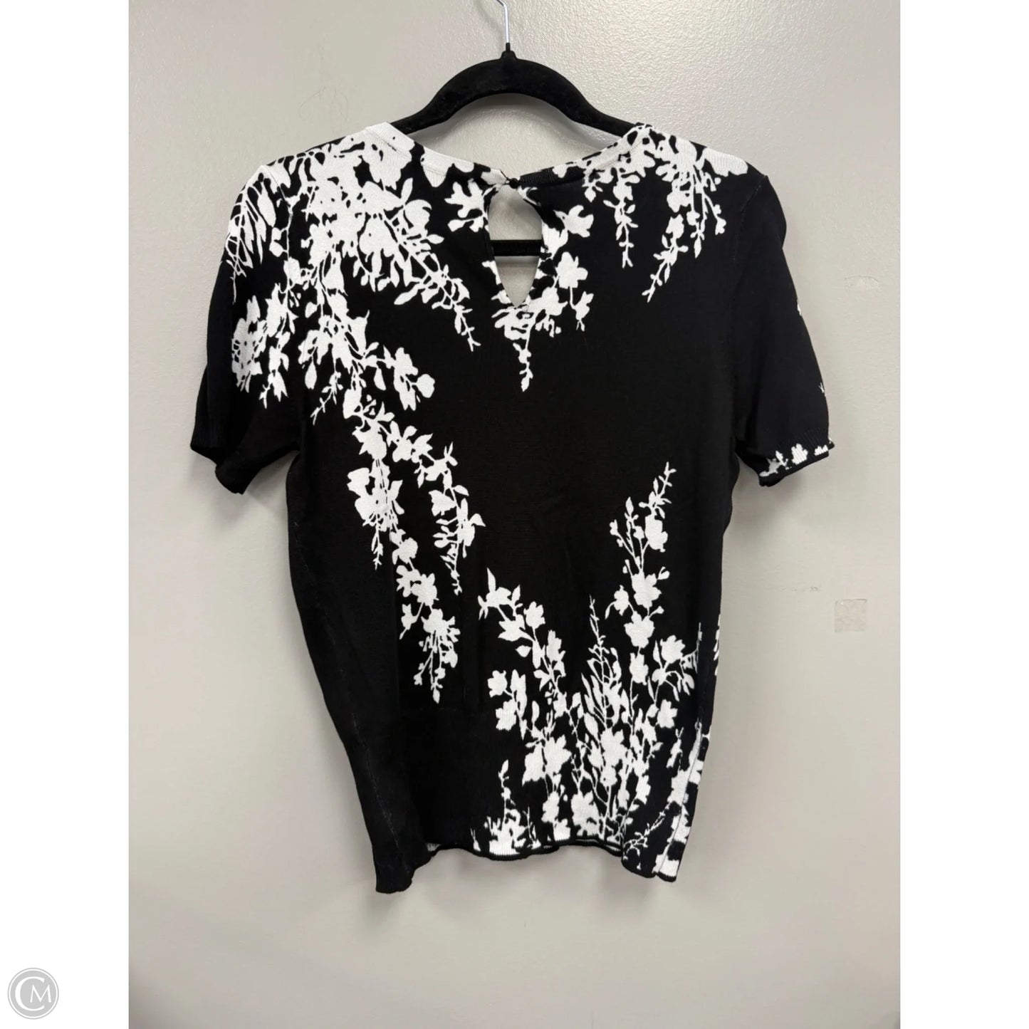 Top Short Sleeve By White House Black Market In Black & White, Size: M