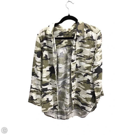 Top Long Sleeve By Cloth & Stone In Camouflage Print, Size: M