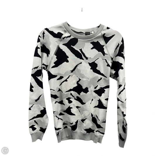 Athletic Top Long Sleeve Crewneck By Sweaty Betty In Camouflage Print, Size: M