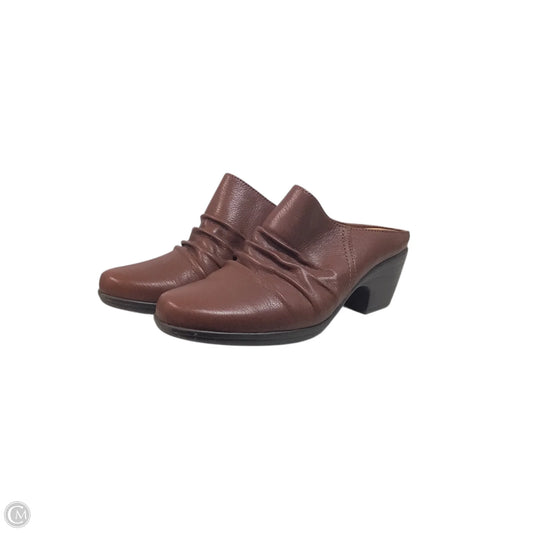 Shoes Heels Block By Clarks In Brown, Size: 7