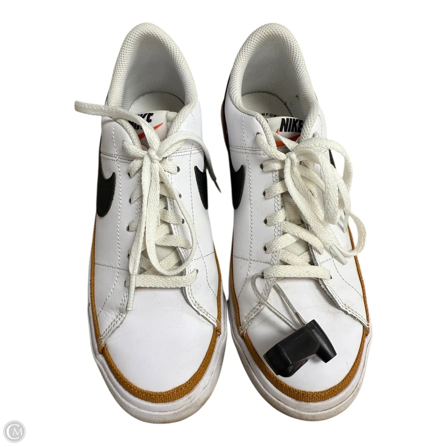 Shoes Sneakers By Nike In Yellow, Size: 7.5