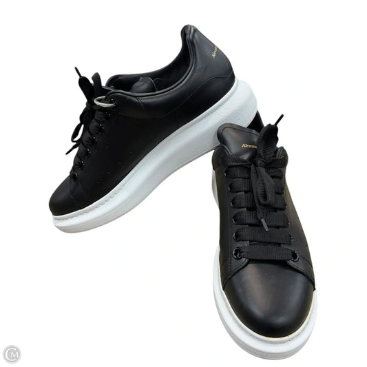 Shoes Luxury Designer By Alexander Mcqueen In Black & White, Size: 9
