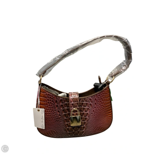 Handbag By Clothes Mentor, Size: Medium