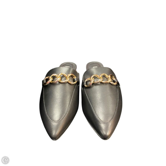 Shoes Flats By Steve Madden In Black & Gold, Size: 10