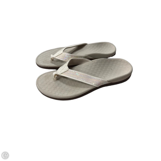 Sandals Flats By Vionic In White, Size: 7