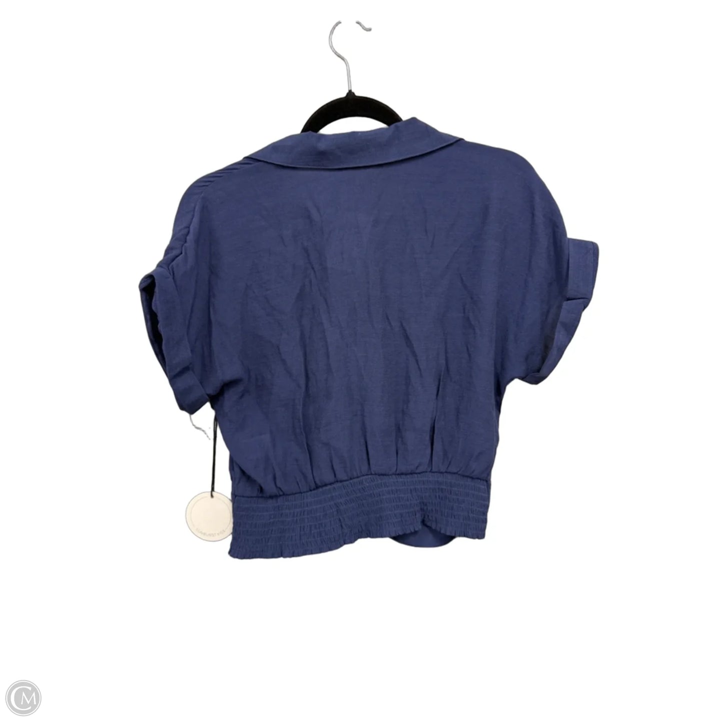 Top Short Sleeve By Clothes Mentor In Navy, Size: M