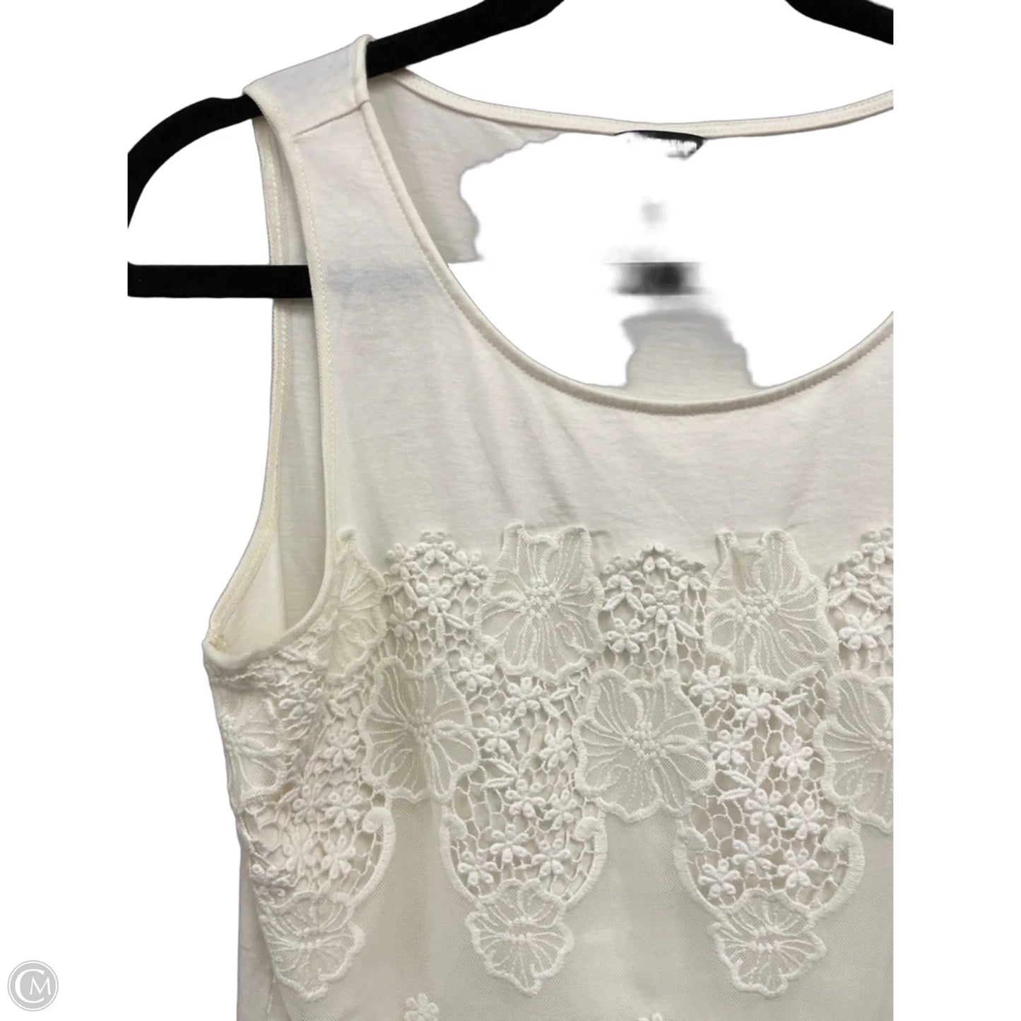 Top Sleeveless By Ann Taylor In Cream, Size: M