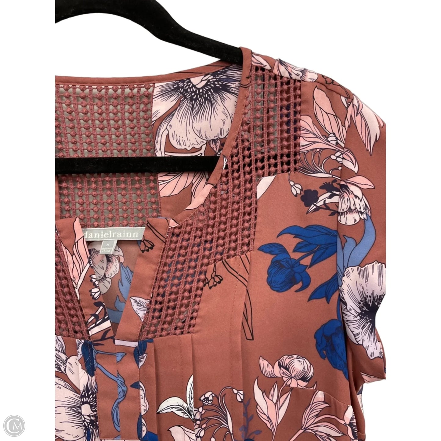 Blouse Short Sleeve By Daniel Rainn In Blue & Pink, Size: M
