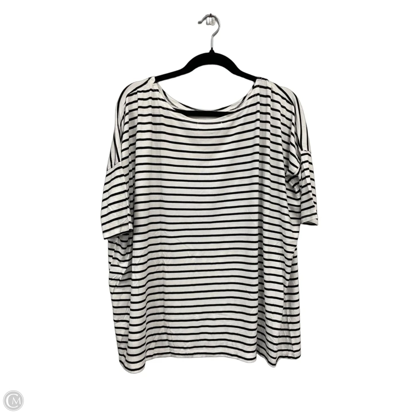 Top Short Sleeve By Clothes Mentor In Black & White, Size: S