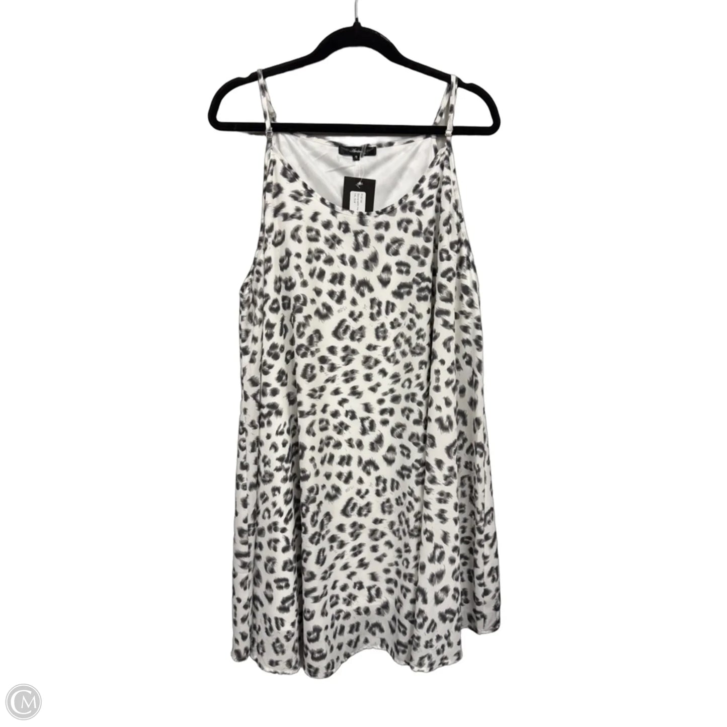 Dress Casual Short By Andree By Unit In Grey & White, Size: 1x