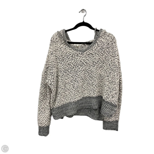Sweater By Miracle In Black & White, Size: M