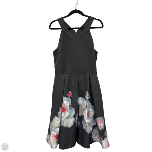 Dress Casual Short By Ted Baker In Black & White, Size: 10