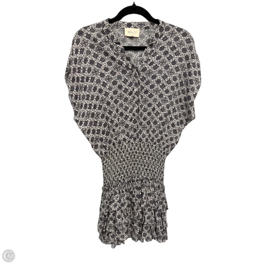 Dress Casual Short By Clothes Mentor In Black & White, Size: M