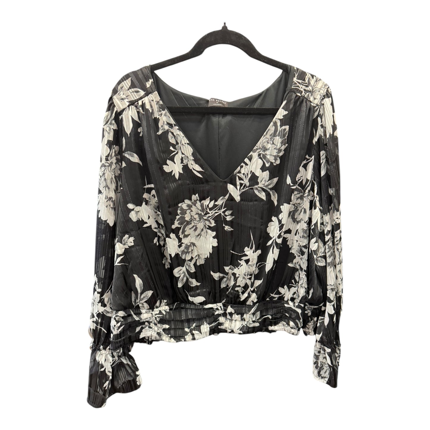 Top Long Sleeve By Lane Bryant In Black, Size: 3x