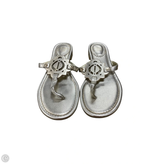 Sandals Flats By Crown And Ivy In Gold, Size: 8