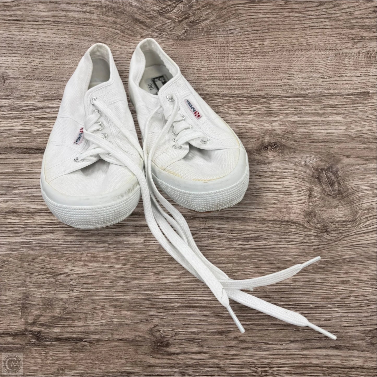 Shoes Flats By Superga In White, Size: 10.5