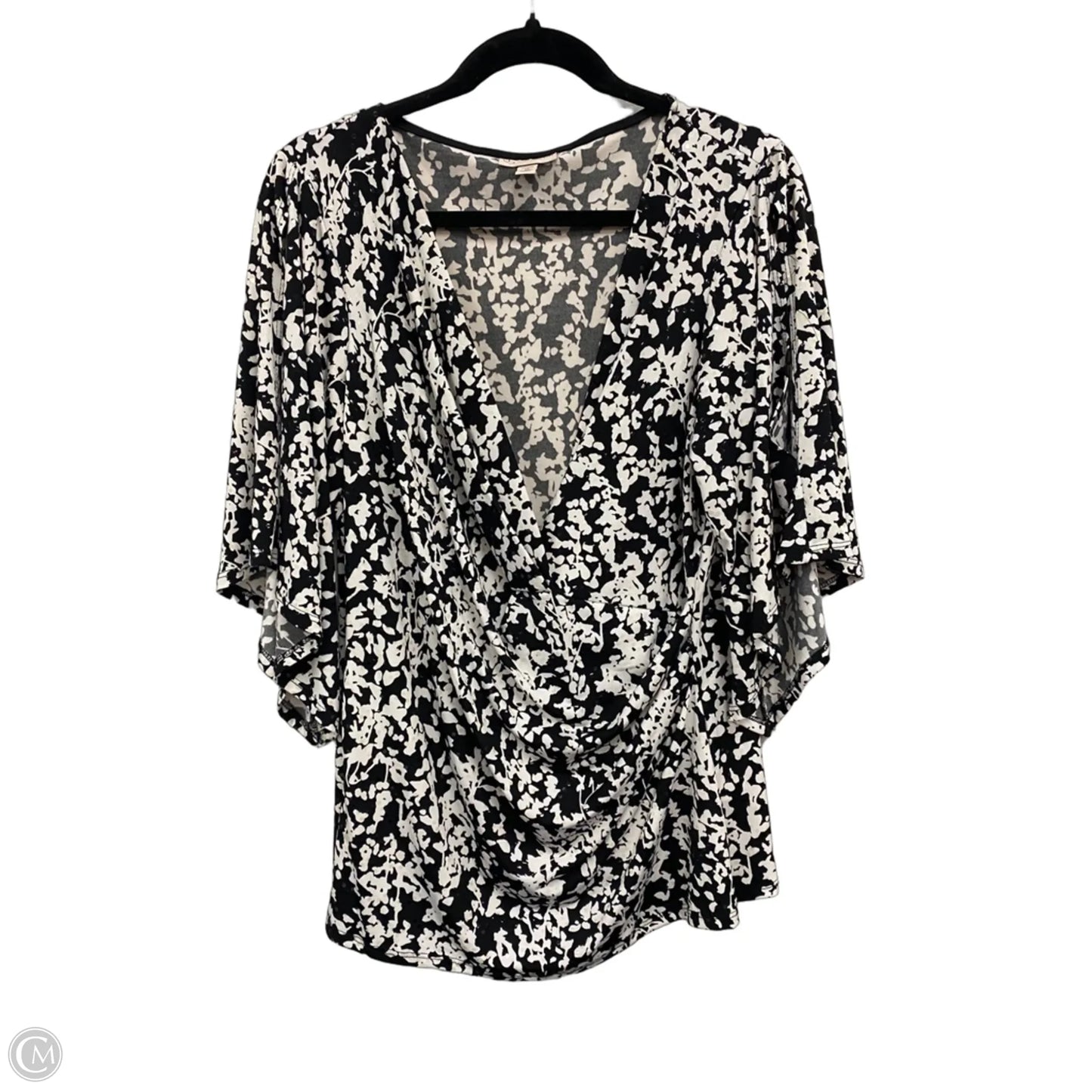 Top 3/4 Sleeve By Clothes Mentor In Black & White, Size: 1x