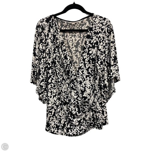 Top 3/4 Sleeve By Clothes Mentor In Black & White, Size: 1x