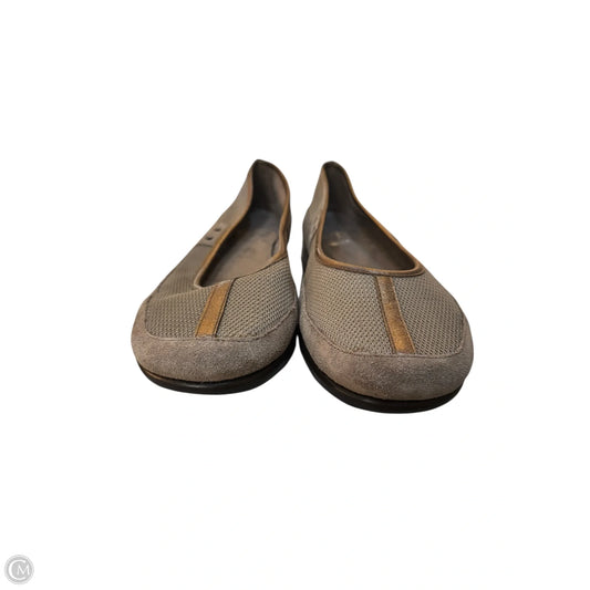 Shoes Flats By Aerosoles In Beige, Size: 11