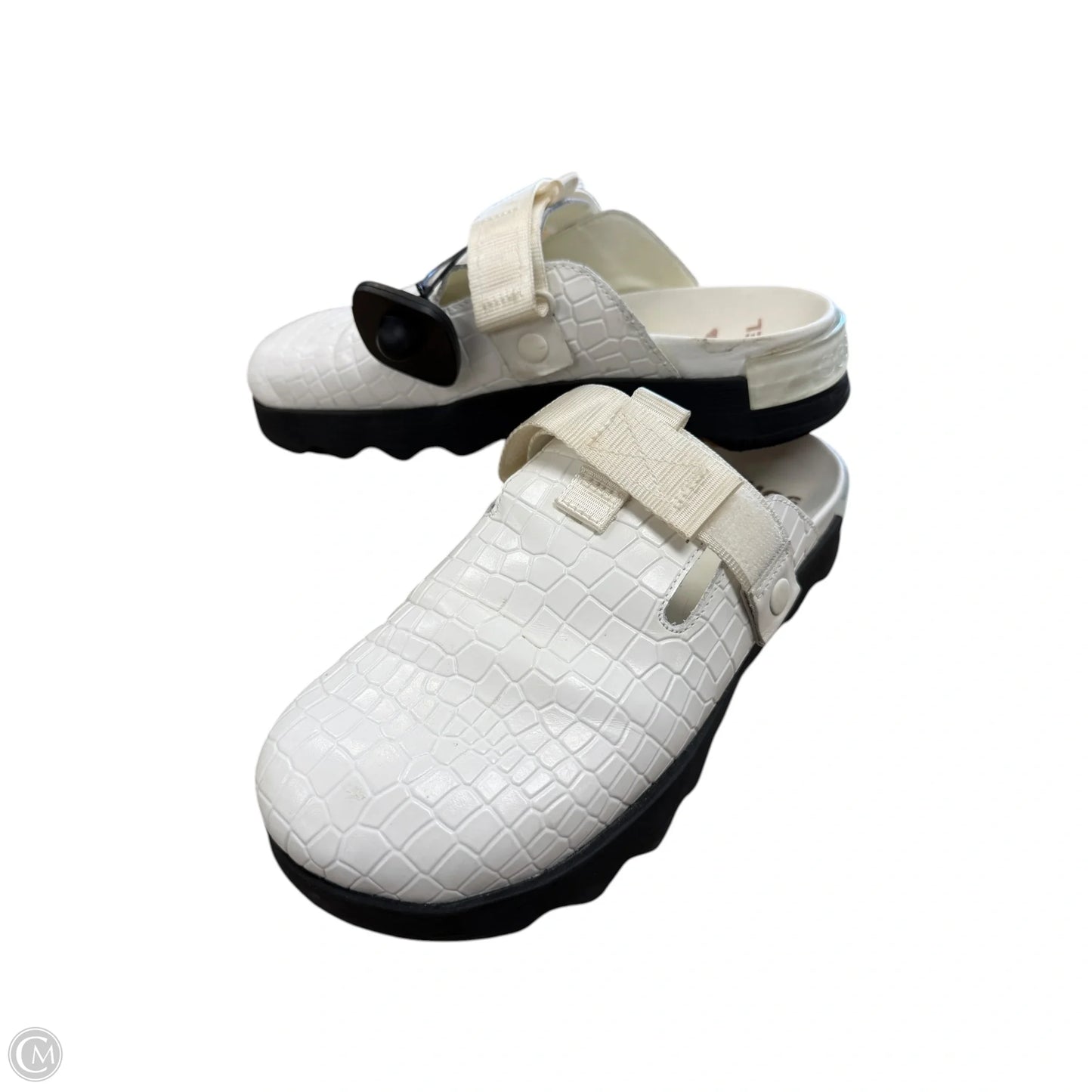 Shoes Flats By Sorel In White, Size: 8.5
