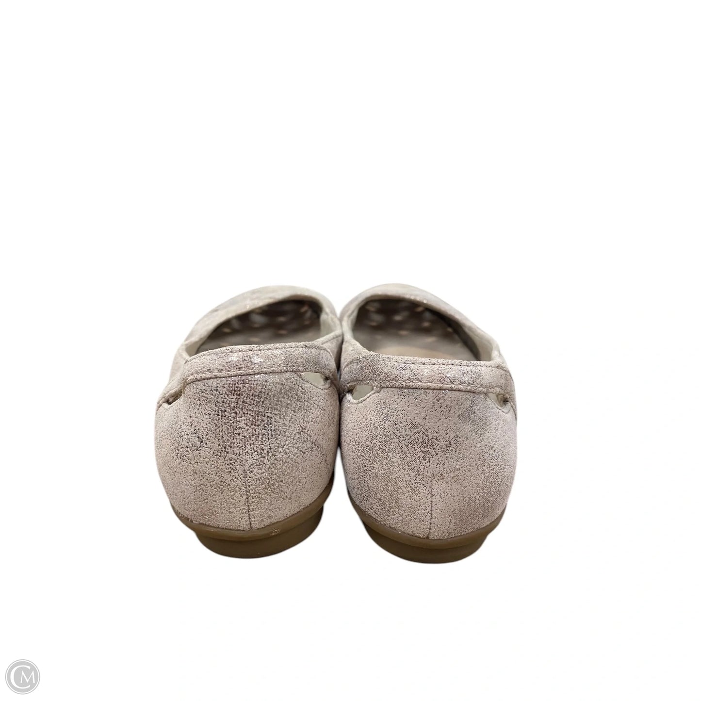 Shoes Flats By Clarks In Beige, Size: 7