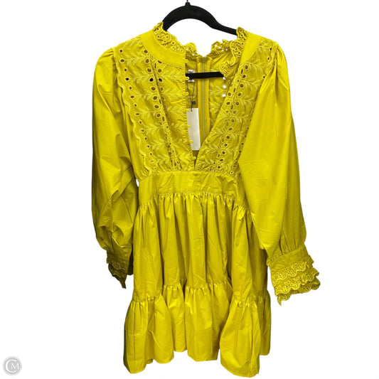 Dress Casual Short By Clothes Mentor In Gold, Size: 2x