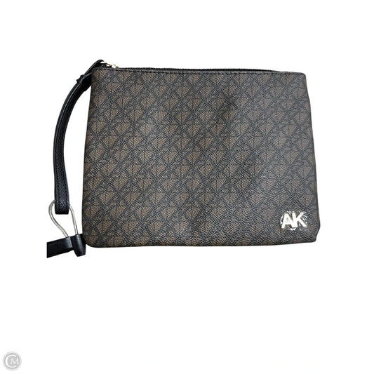 Wristlet By Anne Klein, Size: Medium