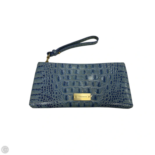 Wristlet Designer By Brahmin, Size: Large