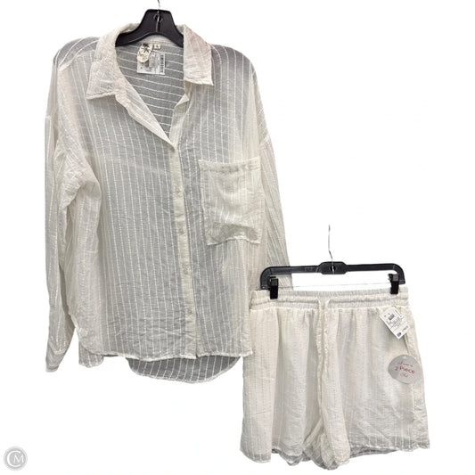 Shorts Set By Clothes Mentor In Cream, Size: L