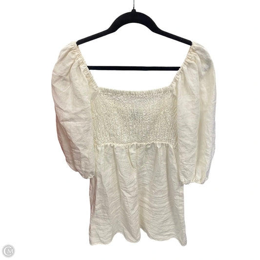 Dress Casual Short By Tuckernuck In Cream, Size: L