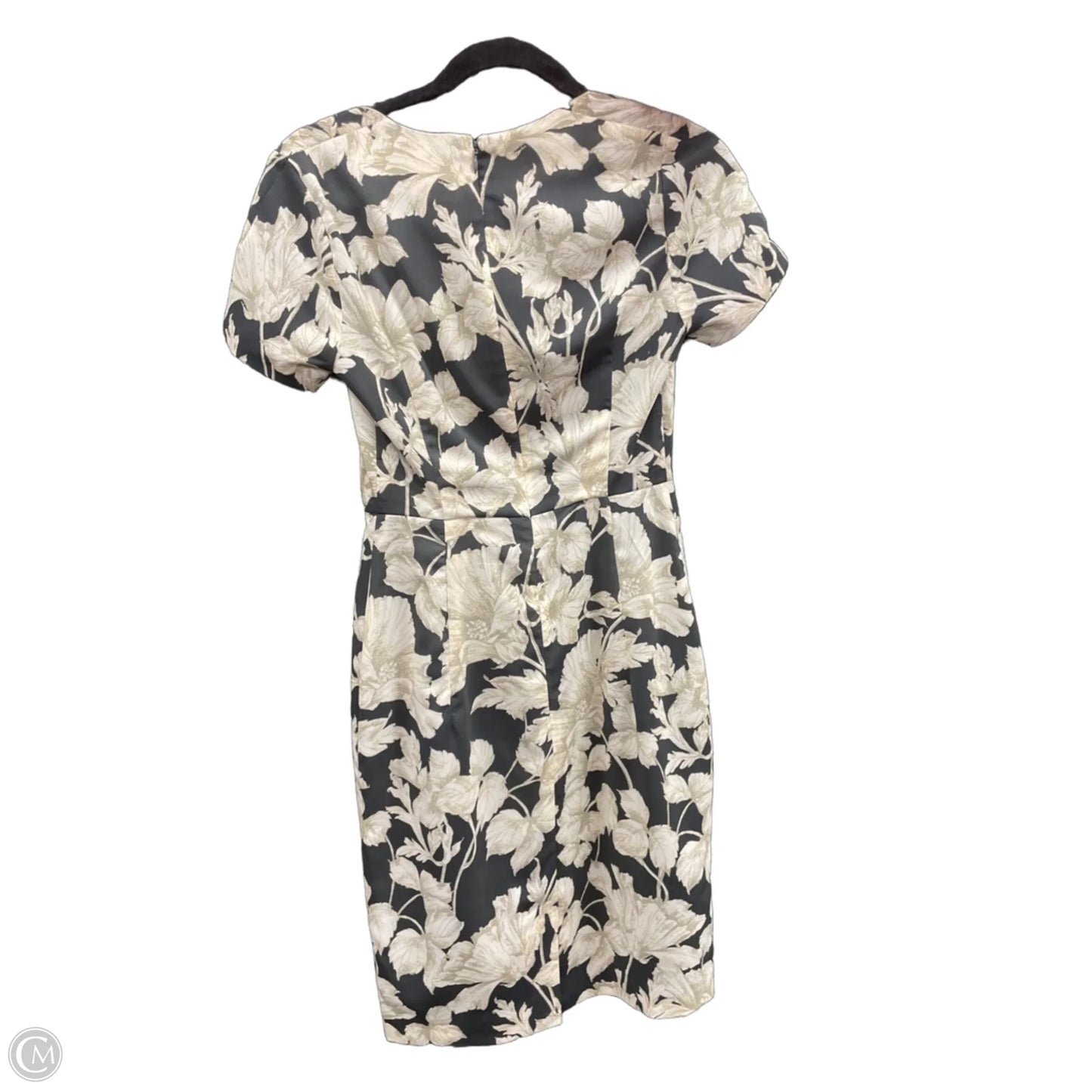 Dress Casual Short By Banana Republic In Floral Print, Size: 2