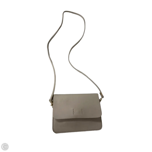 Crossbody By Clothes Mentor, Size: Small