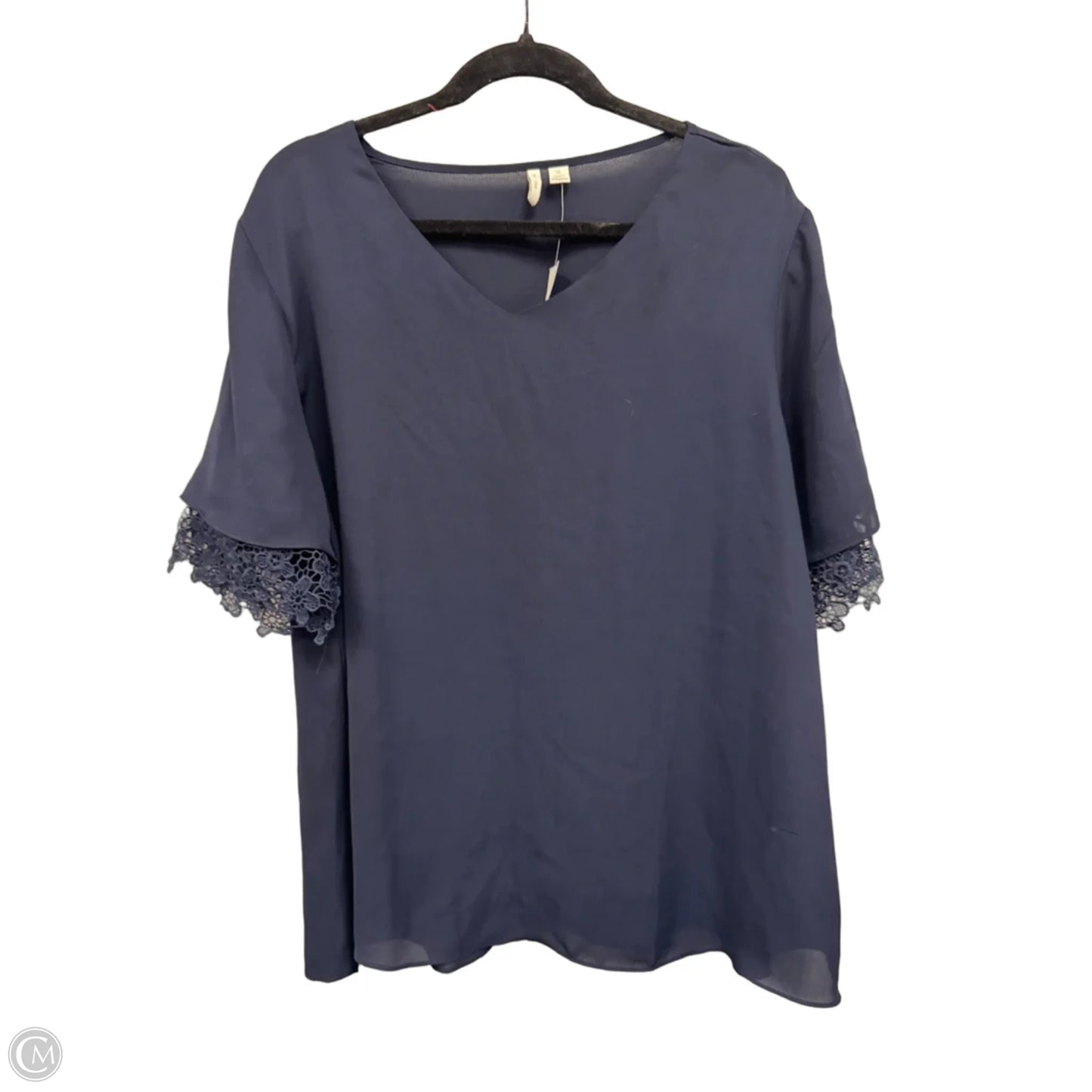 Top Short Sleeve By Cato In Navy, Size: Xl