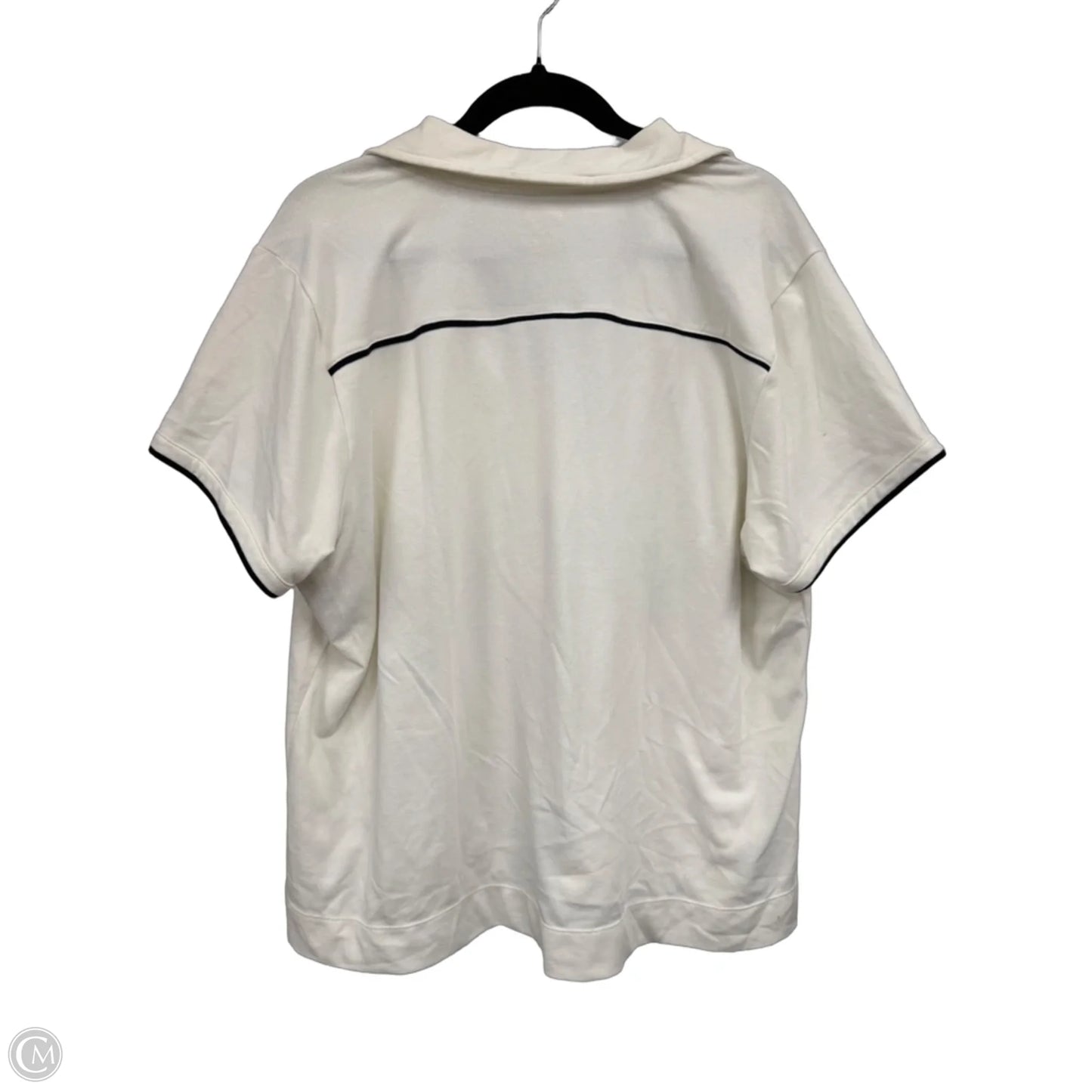 Top Short Sleeve By Liz Golf In Cream, Size: 2x