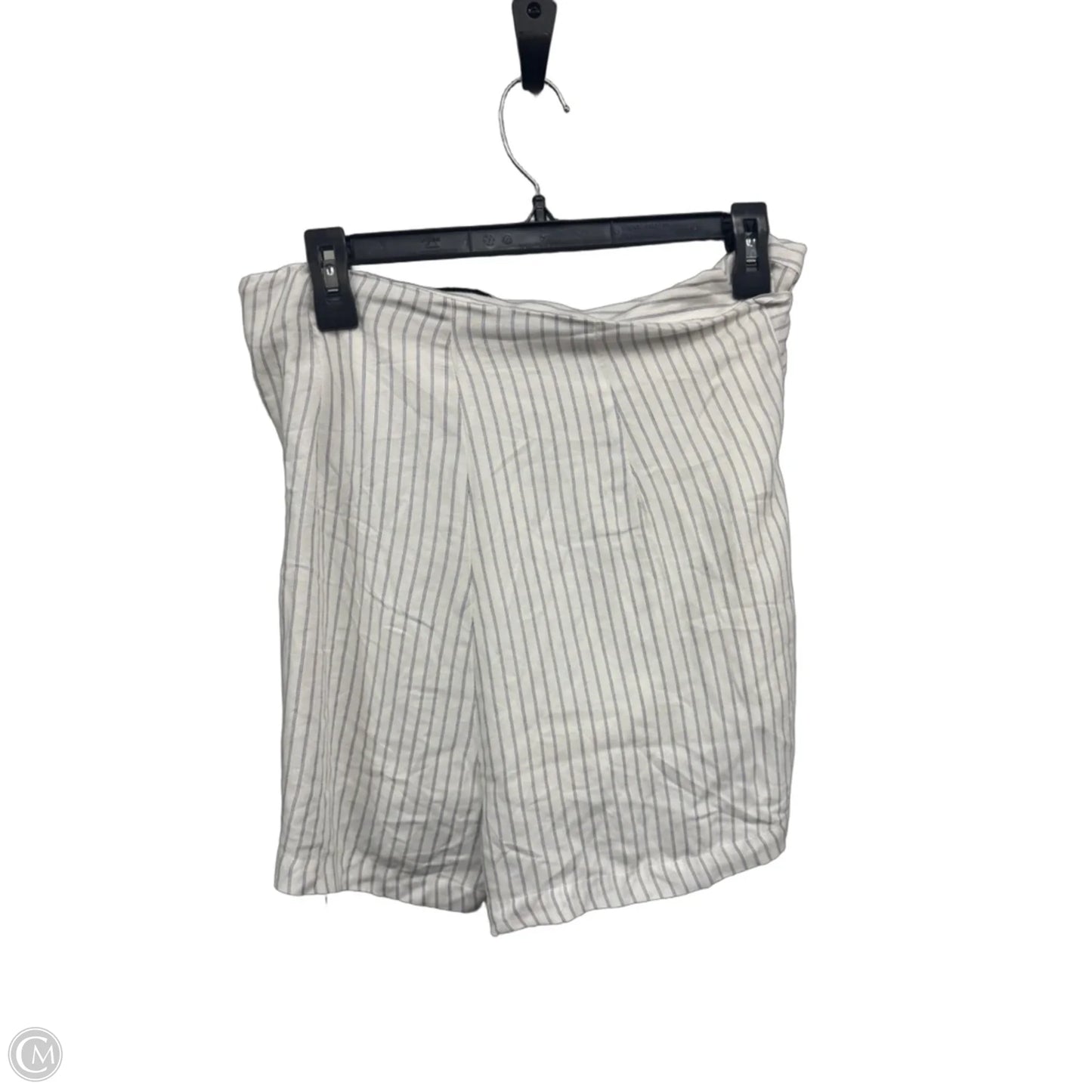 Skort By Clothes Mentor In Striped Pattern, Size: L