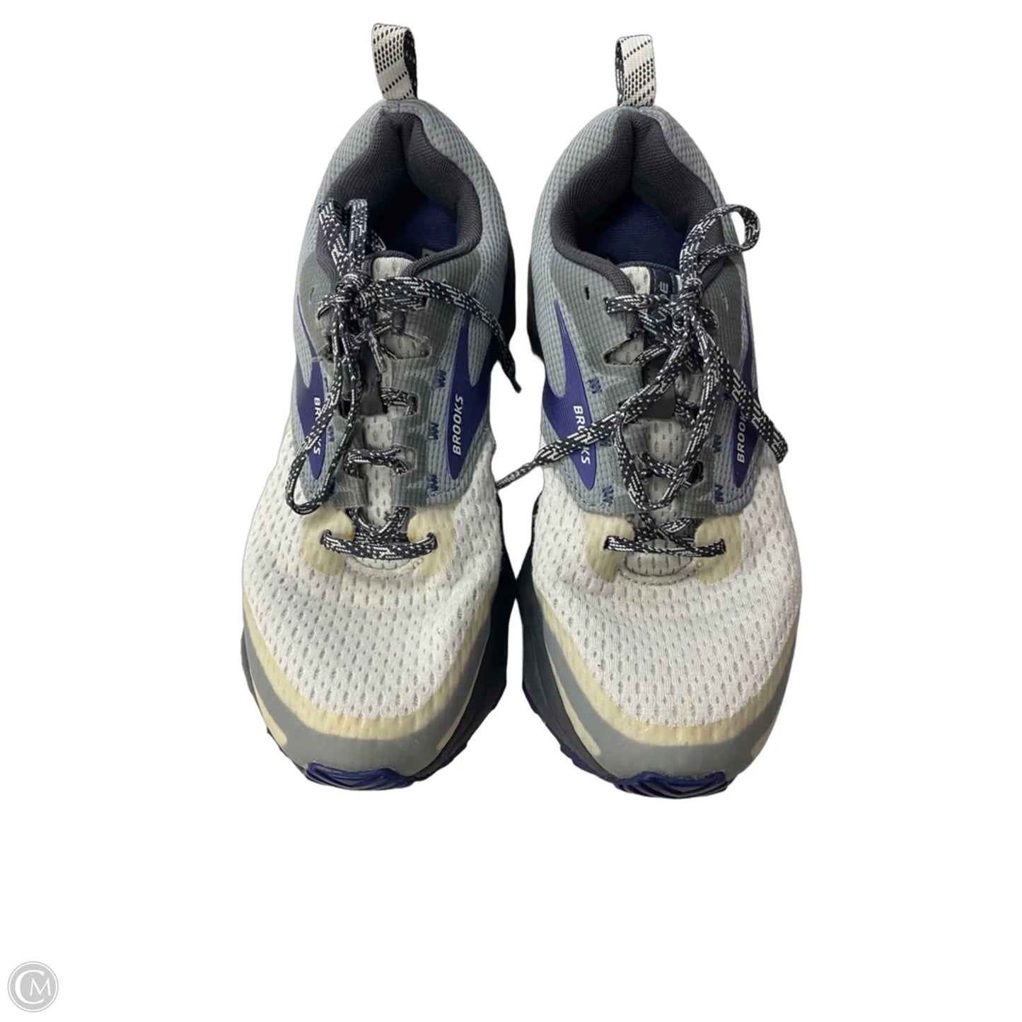 Shoes Athletic By Brooks In Grey & White, Size: 8.5