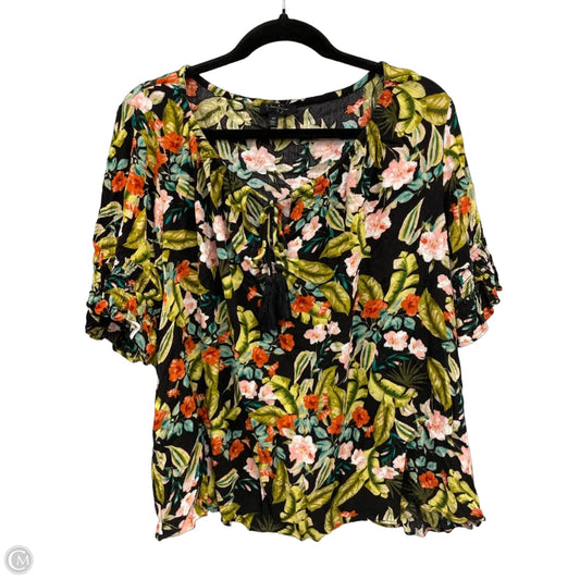 Top Short Sleeve By Jessica Simpson In Tropical Print, Size: 2x