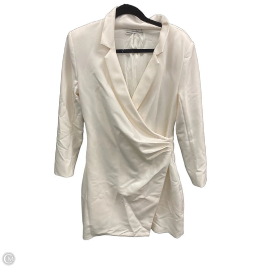 Dress Casual Short By Abercrombie And Fitch In Cream, Size: M