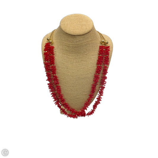 Necklace Layered By Clothes Mentor